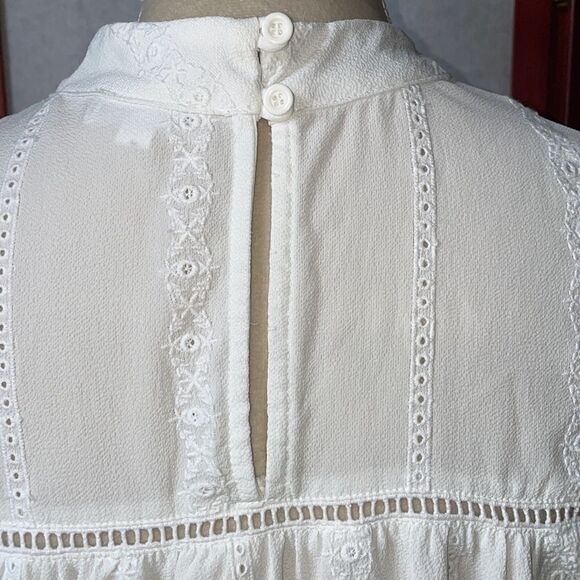 Anthropologie Leith White Lace High Neck Top with Eyelet Cut Outs (Size: Small) - Picture 13 of 16